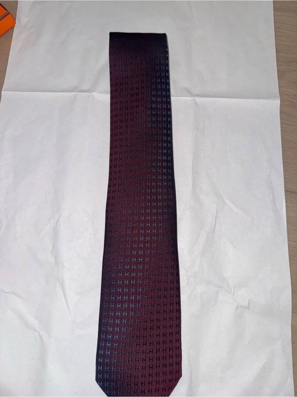 Hermes Faconnee H Bicolore tie w/ box